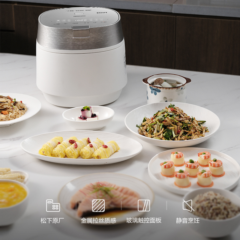 这一次面世 ，以艺术品的方式
