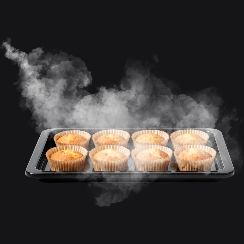 烘焙过程中加入蒸汽，帮助面团从内到外充分膨胀，补充面团表面水分