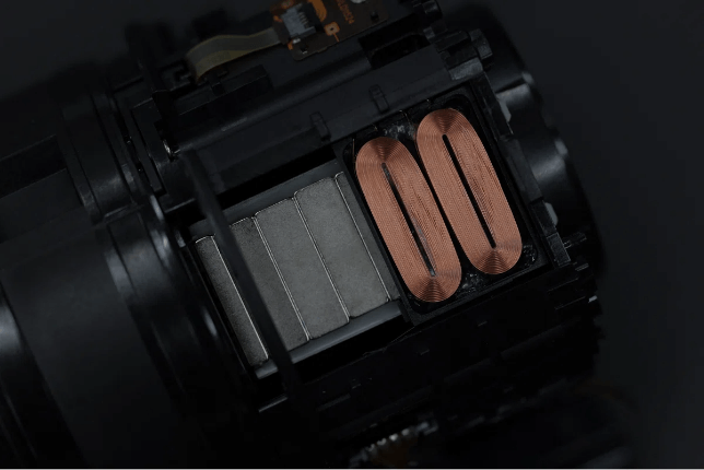 双相线性马达的横截面 双相线性马达的横截面