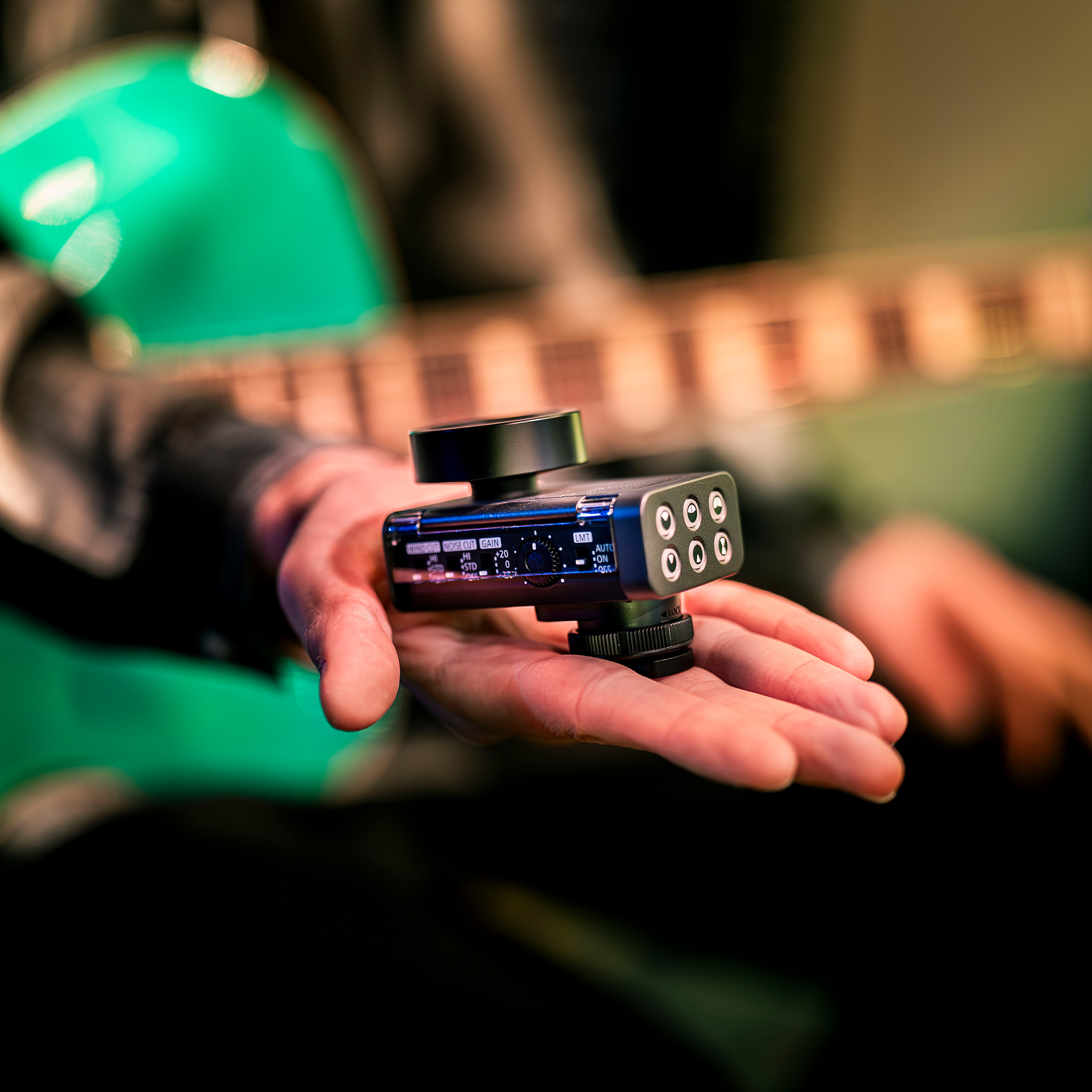 口袋般大小,方便携带 口袋般大小,方便携带