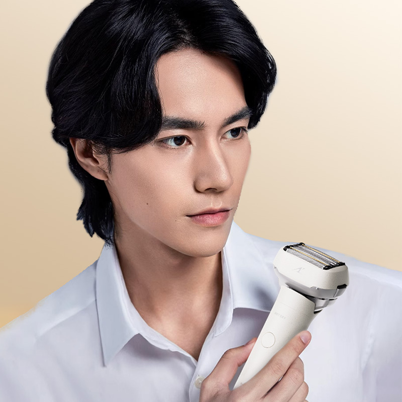 「越界，新维度」，定义滑剃新体验
